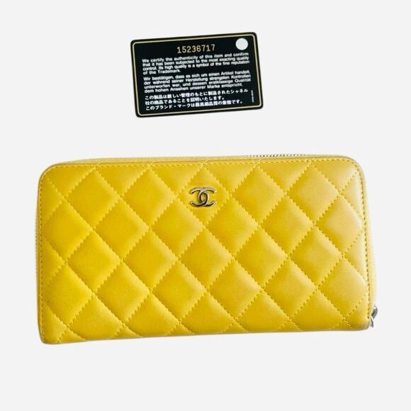 Chanel yellow quilted large wallet - Picture 3 of 15